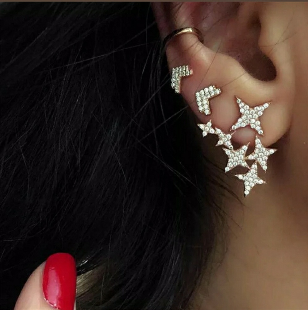 4PC CRYSTAL ARROW AND STAR  EARRINGS